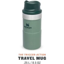 Stanley PMIClassic Trigger-Action Thermosbeker 250 Ml Hammertone Green 3 Stanley PMIClassic Trigger-Action Thermosbeker 250 Ml Hammertone Green -Buiten Kamperen Winkel 115050 300 02