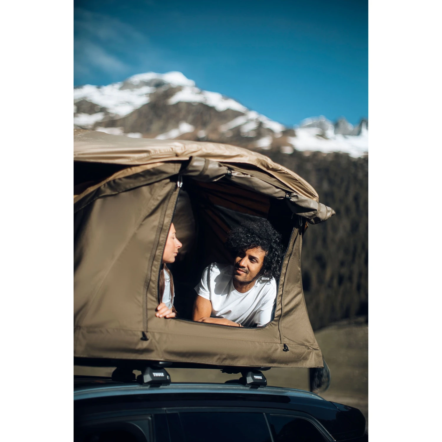 Thule Approach M daktent pelican grey Thule Approach M Daktent Pelican Grey -Buiten Kamperen Winkel 132278 900 10 3