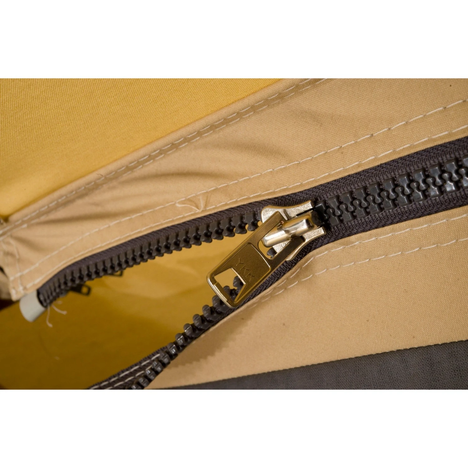 Cabanon Biscaya 440 All Season tunneltent 2023 Cabanon Biscaya 440 All Season Tunneltent 2023 -Buiten Kamperen Winkel 142187 180 13