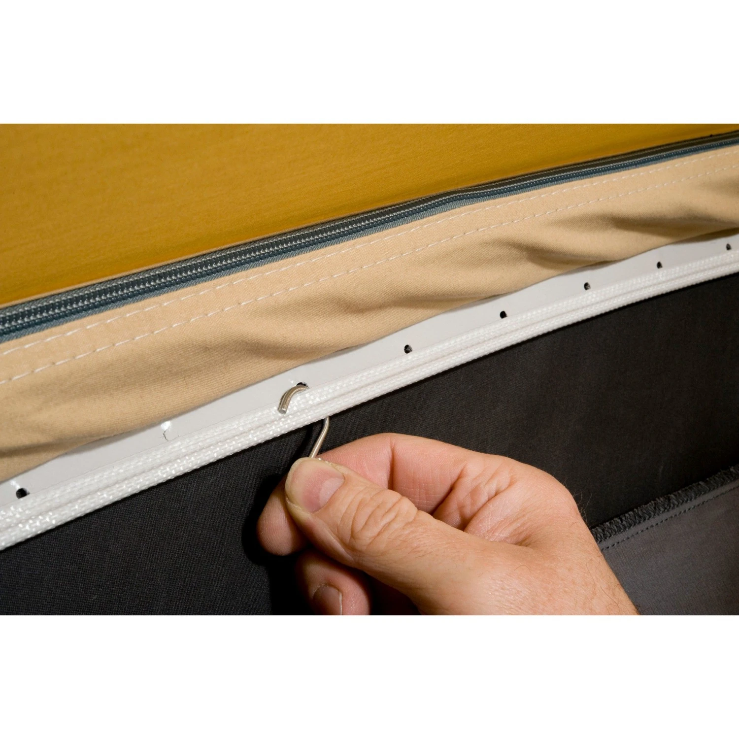 Cabanon Biscaya 440 All Season tunneltent 2023 Cabanon Biscaya 440 All Season Tunneltent 2023 -Buiten Kamperen Winkel 142187 180 18