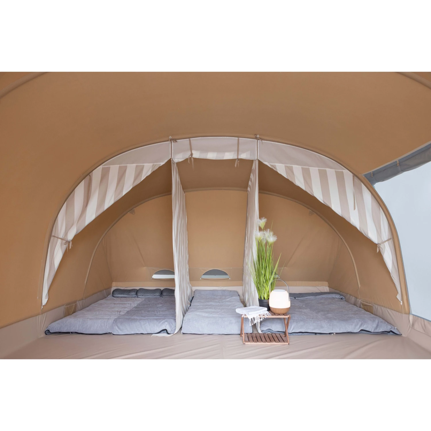 Karsten Imperia tunneltent Karsten Imperia Tunneltent -Buiten Kamperen Winkel 152125 000 12 scaled